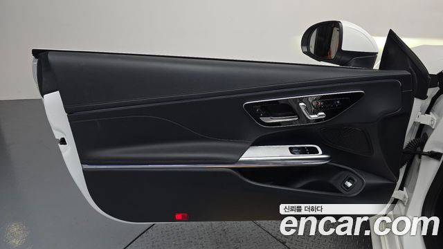 Mercedes-Benz CLE-Class 2024 — photo 14