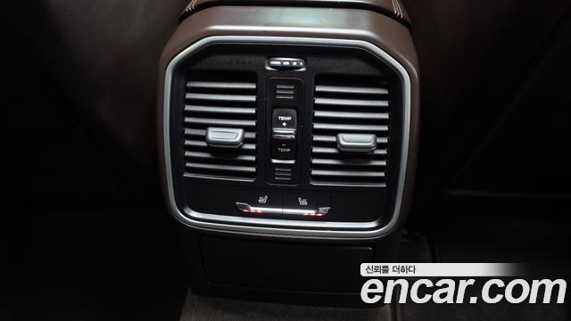 Porsche Macan 2015 — photo 22