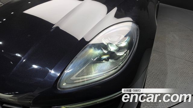 Porsche Macan 2015 — photo 8