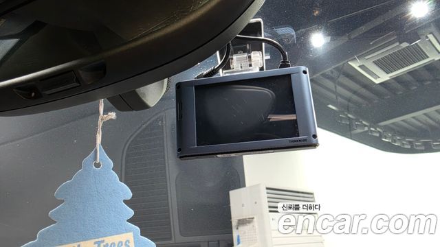 Porsche Macan 2015 — photo 28
