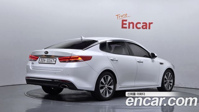 Kia K5 2017 — photo 2