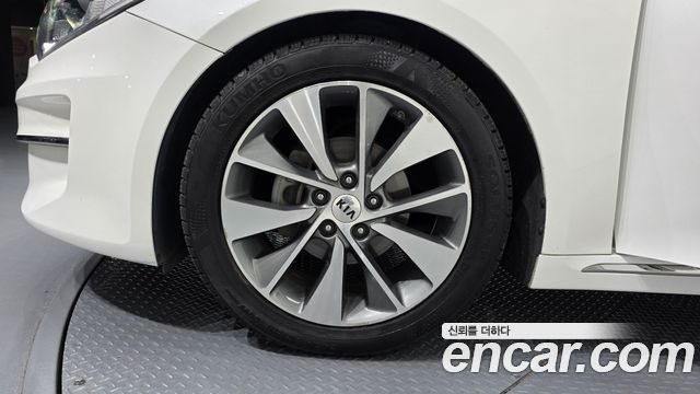 Kia K5 2017 — photo 5