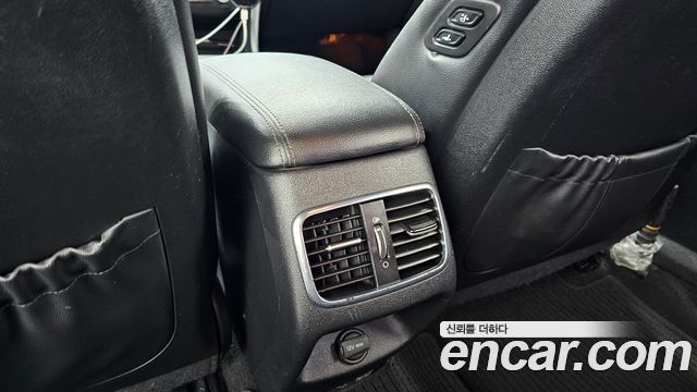 Kia K5 2017 — photo 29