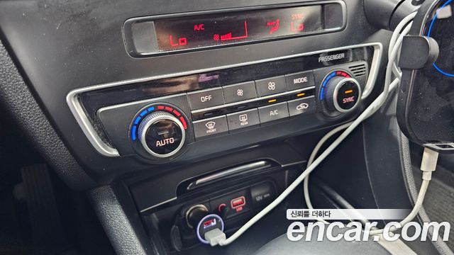 Kia K5 2017 — photo 30