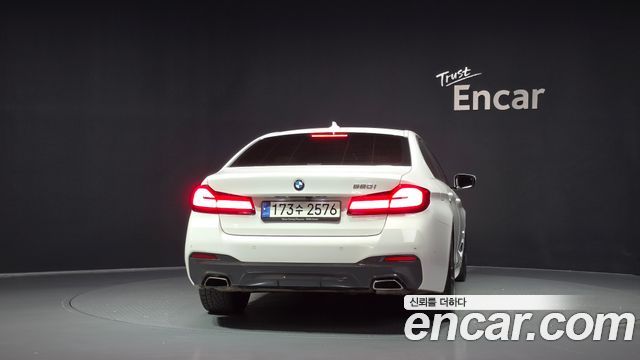 BMW 5-Series 2021 — photo 4