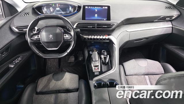 Peugeot 3008 2019 — photo 10