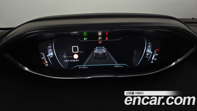 Peugeot 3008 2019 — photo 11