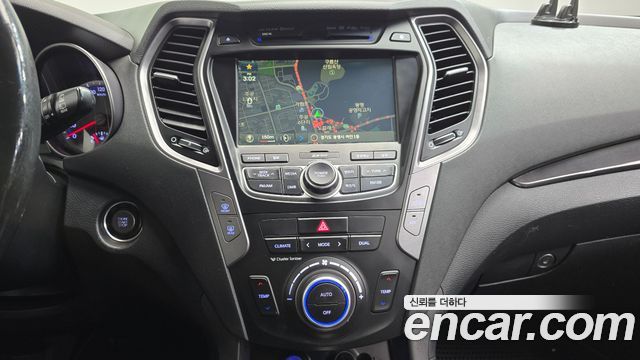 Hyundai Santafe 2014 — photo 12