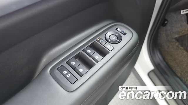 Hyundai Santafe 2024 — photo 28
