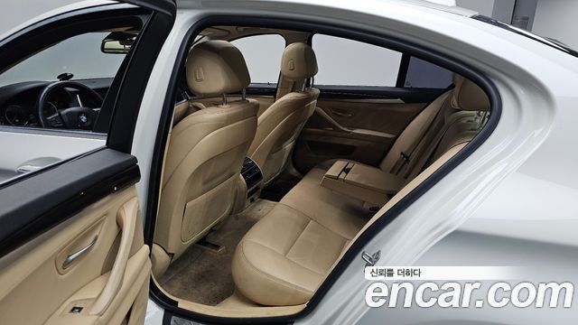 BMW 5-Series 2014 — photo 12