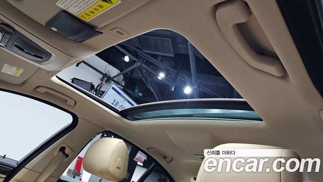 BMW 5-Series 2014 — photo 18