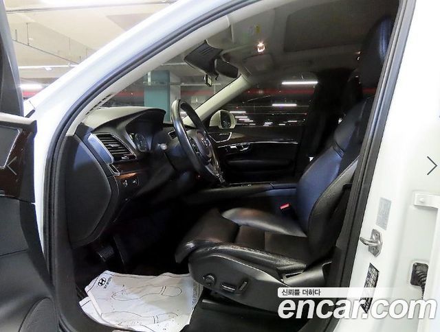 Volvo XC90 2017 — photo 6