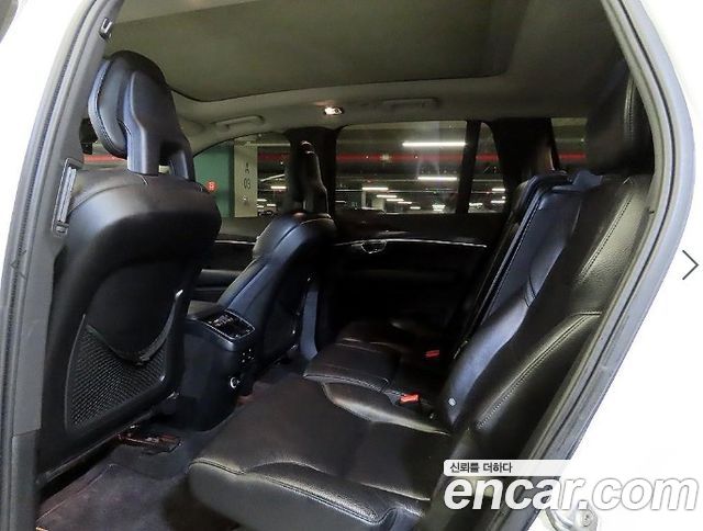 Volvo XC90 2017 — photo 7