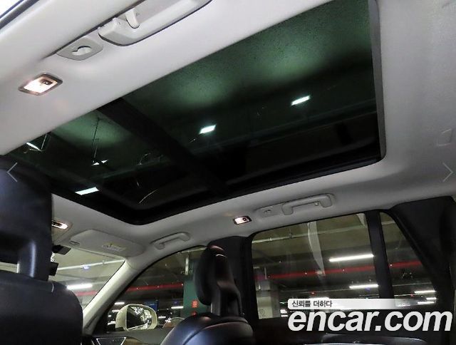 Volvo XC90 2017 — photo 15