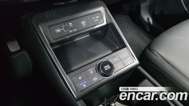 Hyundai Kona 2023 — photo 9