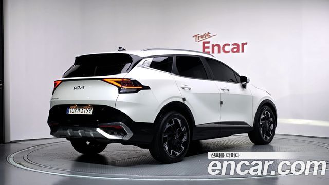 Kia Sportage 2022 — photo 2