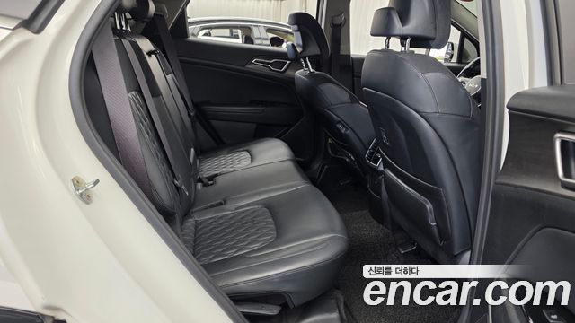 Kia Sportage 2022 — photo 17