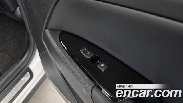 Kia Sportage 2022 — photo 25