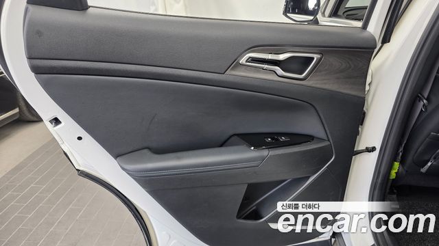 Kia Sportage 2022 — photo 15