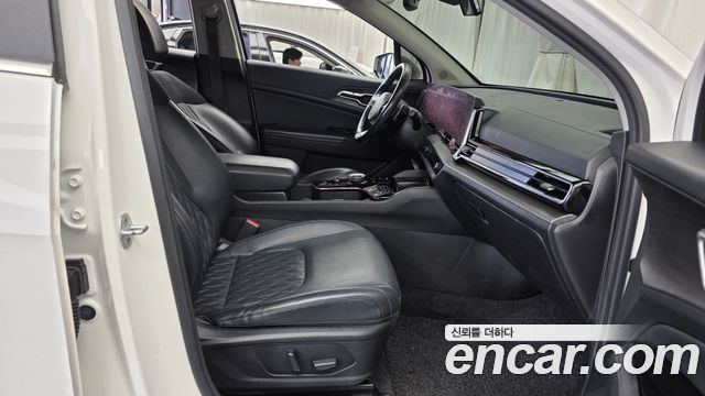 Kia Sportage 2022 — photo 16