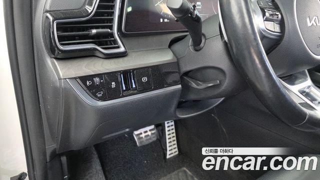 Kia Sportage 2022 — photo 32