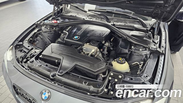 BMW 3-Series 2016 — photo 6