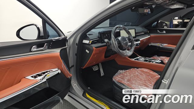 Kia K5 2027 — photo 13
