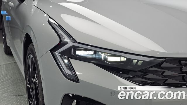 Kia K5 2027 — photo 8