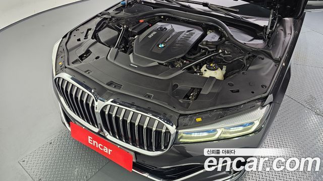BMW 7-Series 2020 — photo 6