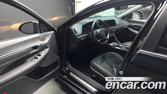 Hyundai Sonata 2022 — photo 10