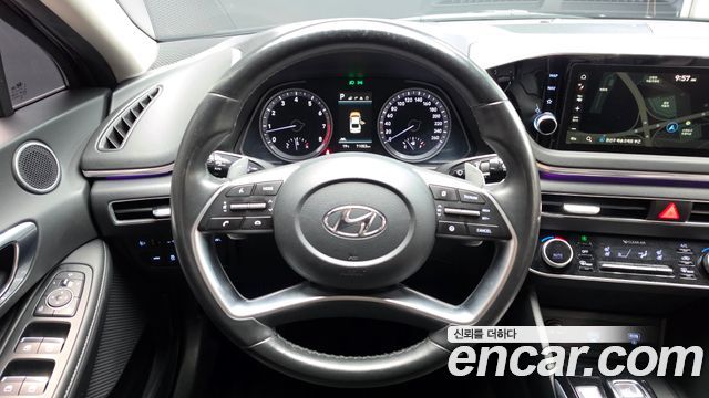 Hyundai Sonata 2022 — photo 12