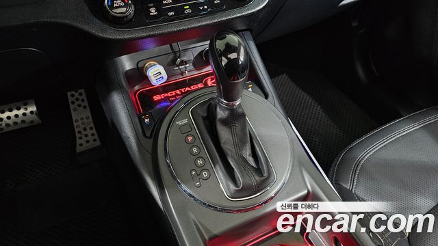 Kia Sportage 2012 — photo 9
