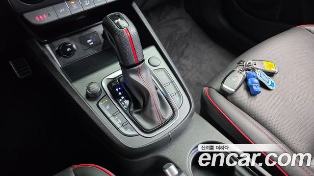 Hyundai Kona 2022 — photo 12