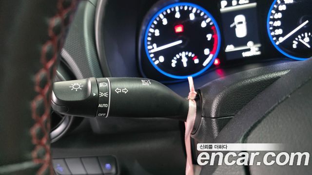 Hyundai Kona 2022 — photo 28