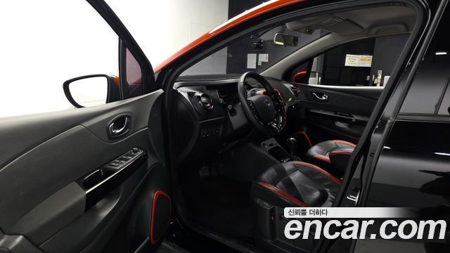 Renault Korea QM3 2015 — photo 13