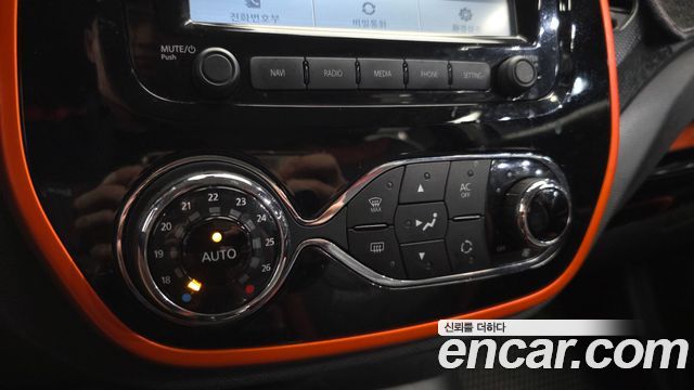 Renault Korea QM3 2015 — photo 23