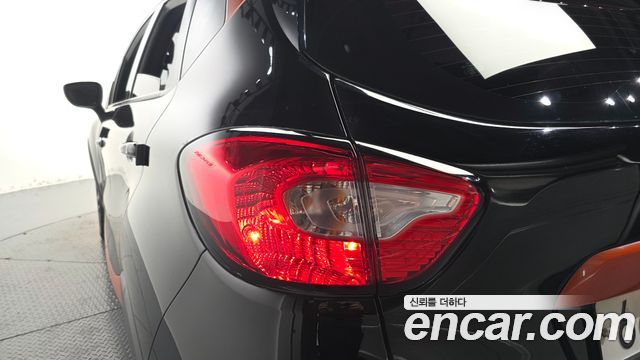Renault Korea QM3 2015 — photo 9