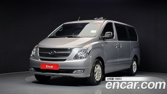 Hyundai Starex 2016 — photo 1
