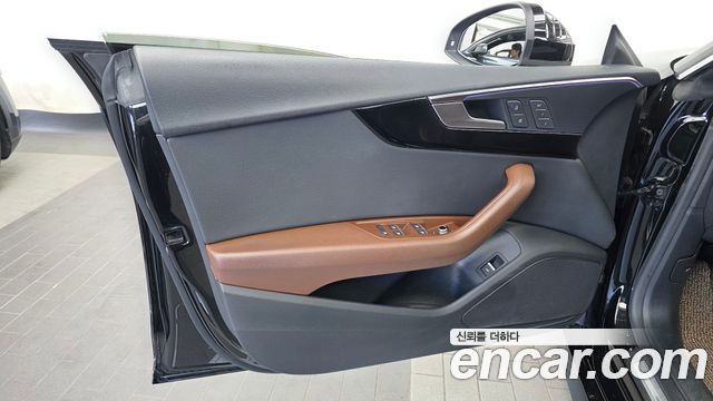 Audi A5 2019 — photo 14