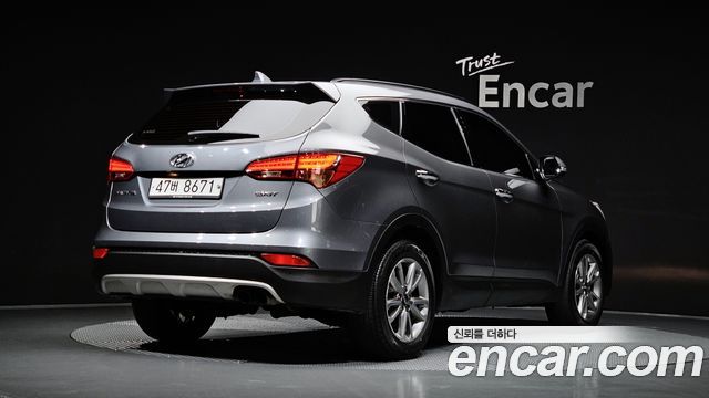 Hyundai Santafe 2015 — photo 2
