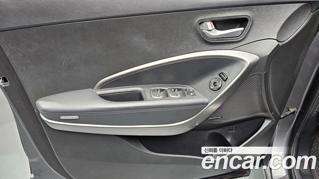 Hyundai Santafe 2015 — photo 14