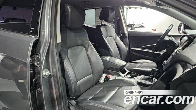 Hyundai Santafe 2015 — photo 16