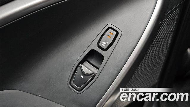 Hyundai Santafe 2015 — photo 28