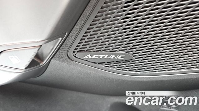 Hyundai Santafe 2015 — photo 31