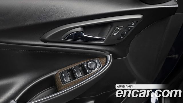 Chevrolet Korea Malibu 2018 — photo 23