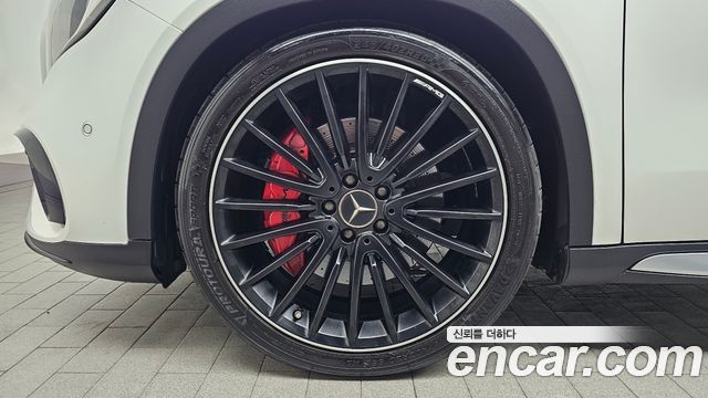 Mercedes-Benz GLA-Class 2019 — photo 5