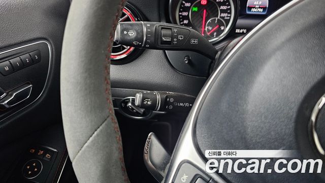 Mercedes-Benz GLA-Class 2019 — photo 26