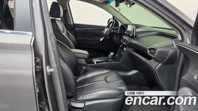 Hyundai Santafe 2020 — photo 16