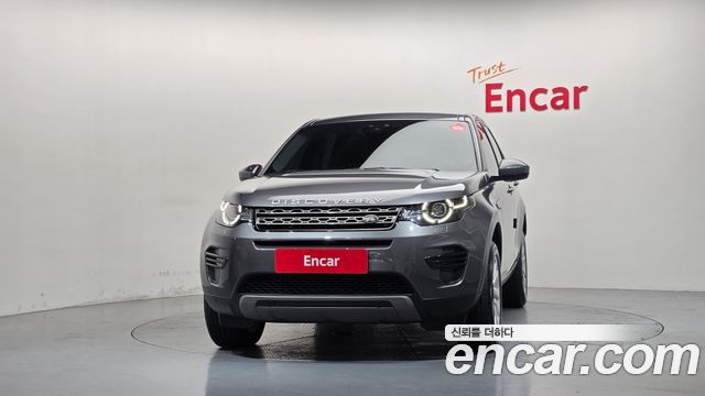 Land Rover Discovery Sport 2017 — photo 3