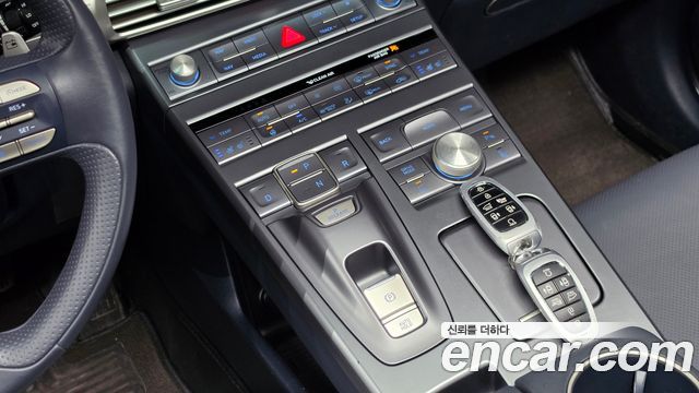Hyundai Nexo 2021 — photo 12